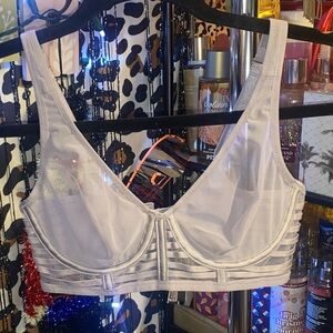 VICTORIA SECRET UNLINED PLUNGE BRA